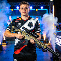 CSGO 职业突破手选手头像，身穿队服的半身照片